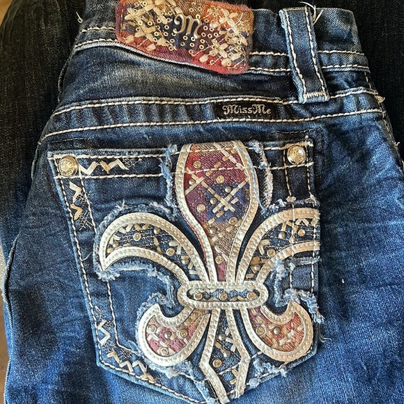 Miss Me Denim - MISS ME Ladies Jeans Size 29 Signature Boot Fit